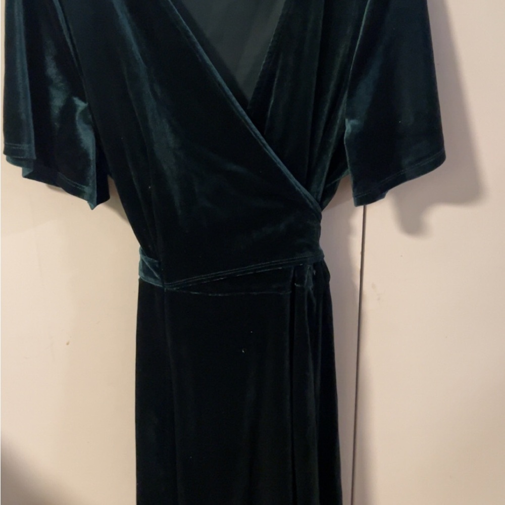 Tacera Deep Green Velvet Dress